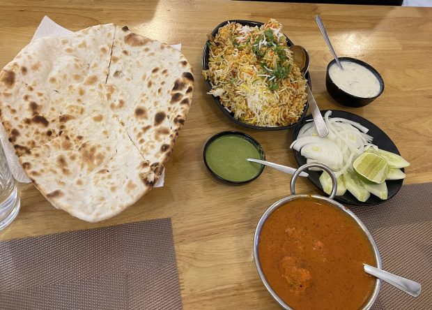 Ben Thanh Market - the Haveli Indian Restaurant: Haveli Indian Restaurant: Chicken Biryani and Chicken Tikka Masala