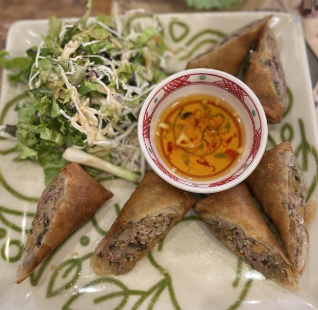 Chả Giò Tôm Thịt or Fried Sprint Rolls