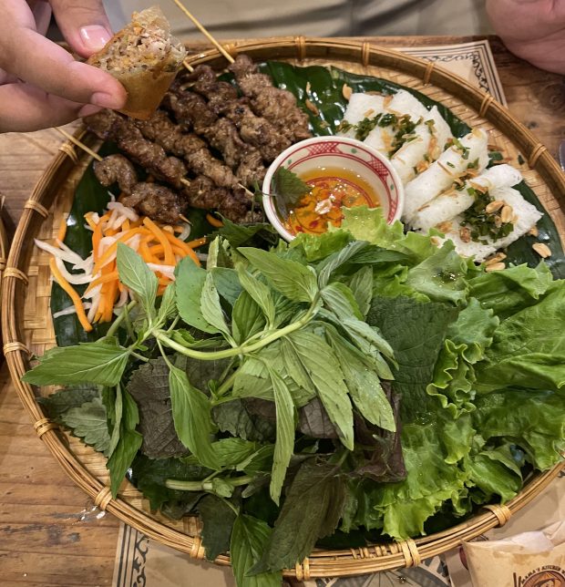 Bò Lụi (Beef Skewer)