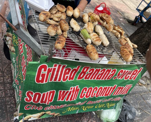 Grilled Banana Sweet soup with coconut milk Cart