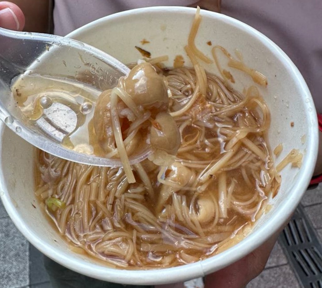 Small order of Ay-Chung Flour Rice Noodles