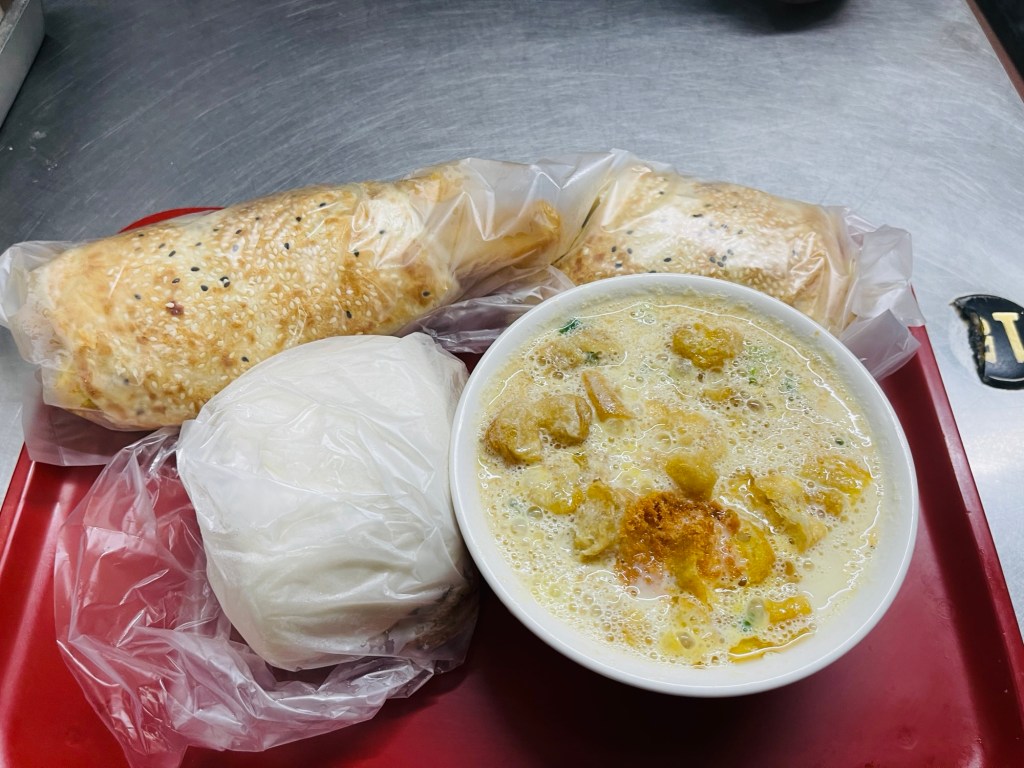 Our oders at Sihai Soy Milk (Taipei, Taiwan)