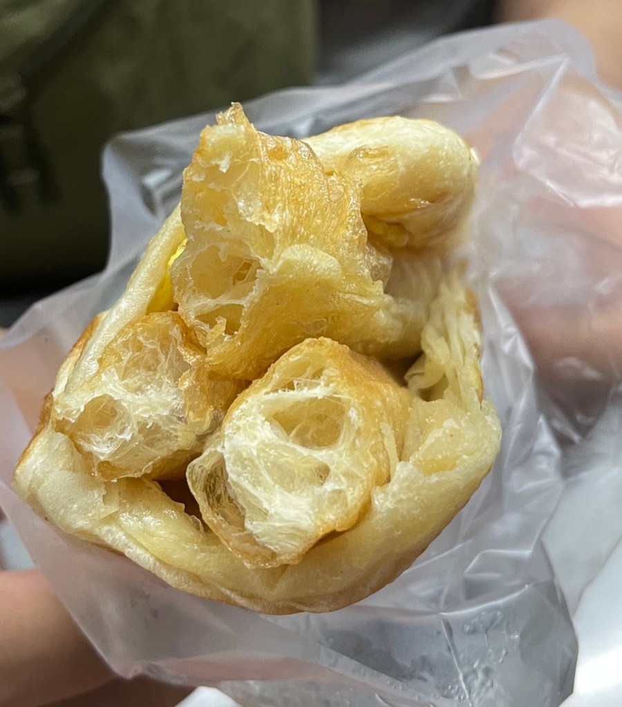 Shaobing with fried dough sticks