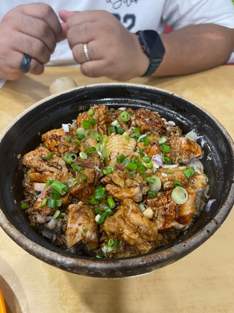 1 order of Hong Kee Claypot Chicken Rice good for 2-3 persons