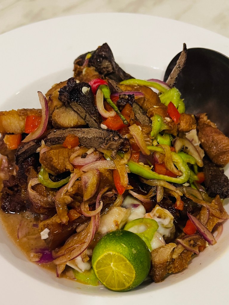Bays-Inn's Sidak (Sisig + dinakdakan)