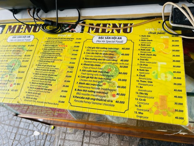 Bánh Mì Phượng Menu